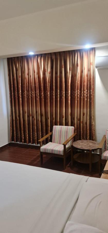 Paradise Hotel Tanjung Pinang Eksteriør billede