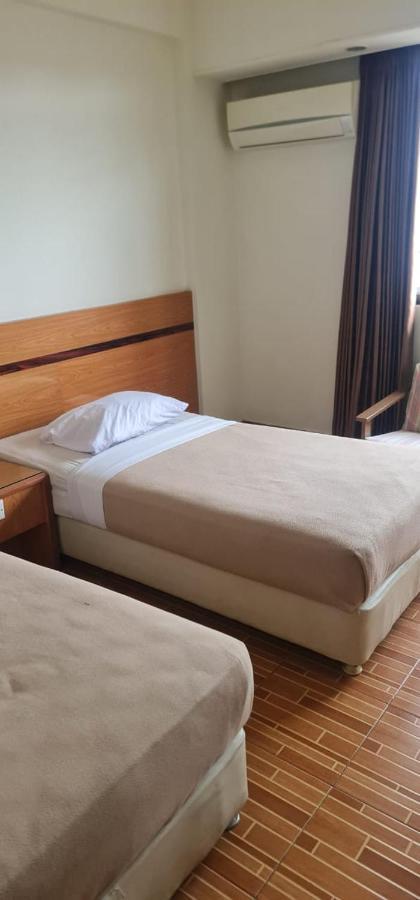 Paradise Hotel Tanjung Pinang Eksteriør billede