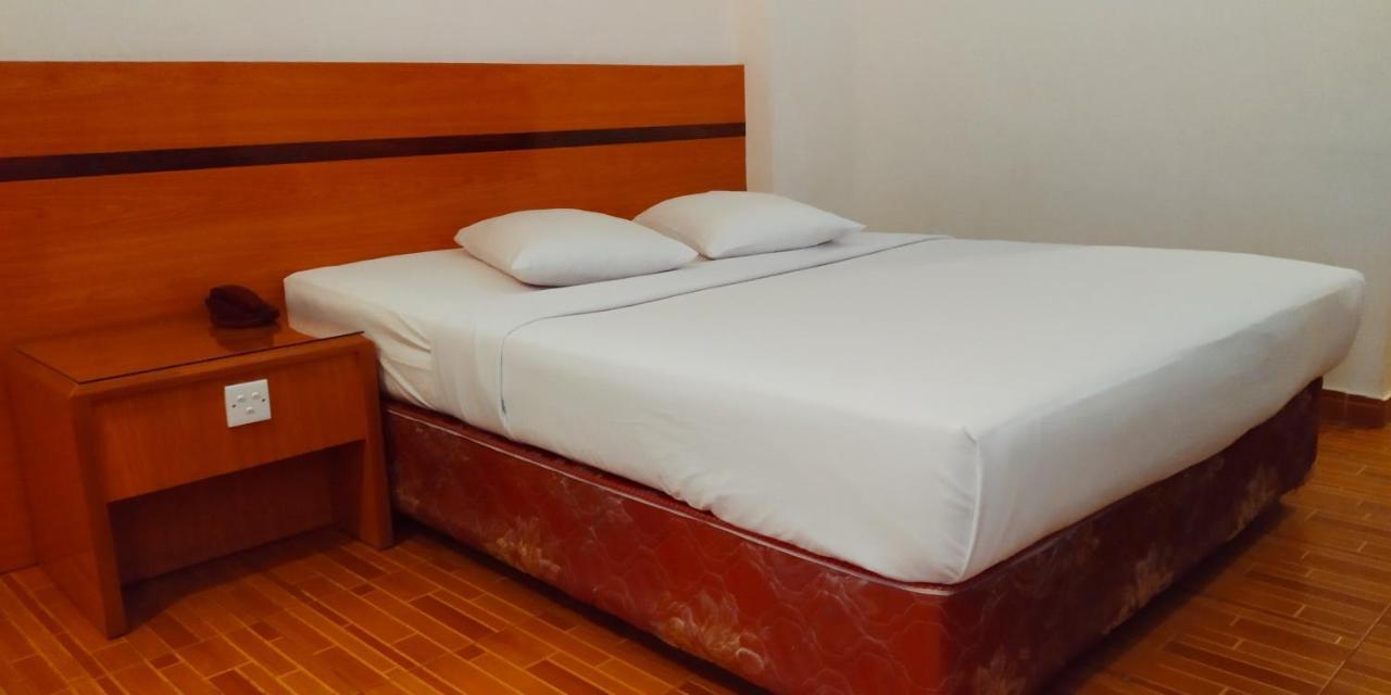 Paradise Hotel Tanjung Pinang Eksteriør billede
