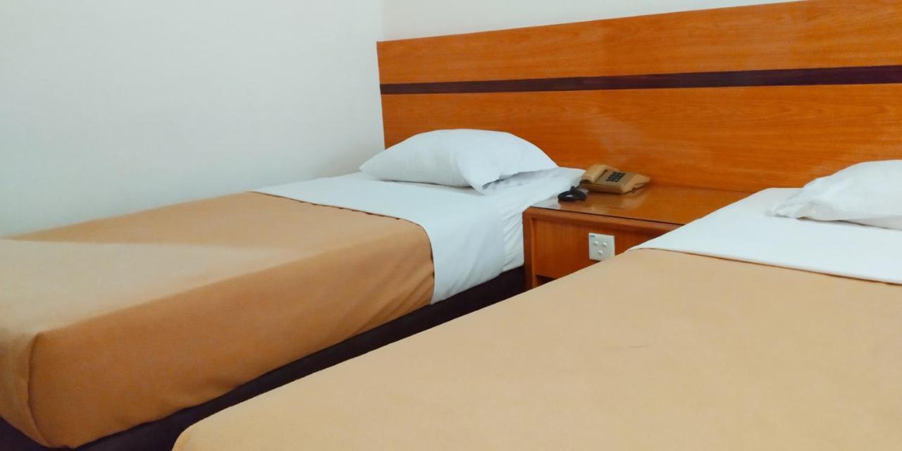 Paradise Hotel Tanjung Pinang Eksteriør billede
